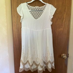 White cap sleeve dress